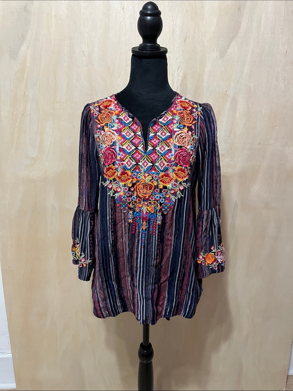 Striped Embroidered V-Neck Tunic Top - Multicolor Floral
